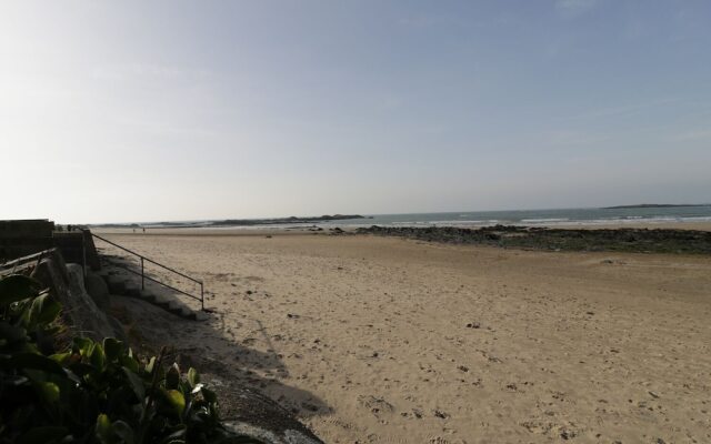 Victoria House, Rhosneigr