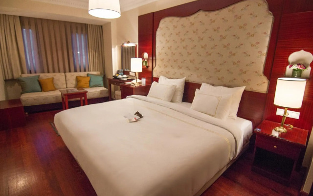 Hotel Turin Palace