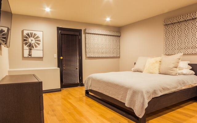 Breathtaking SpanishVilla HollywoodHills