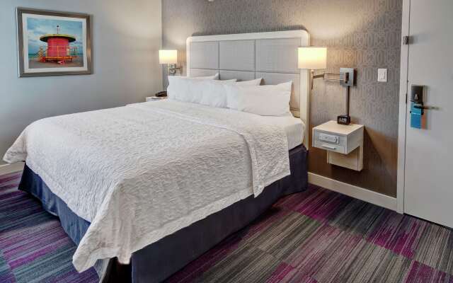 Hampton Inn Miami Beach - Mid Beach, FL