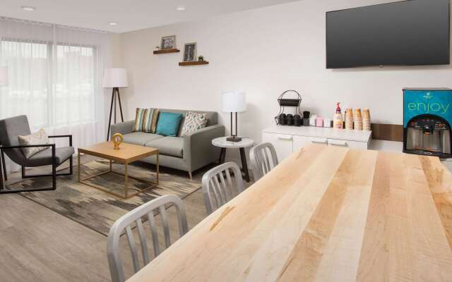 WoodSpring Suites Seattle Tukwila
