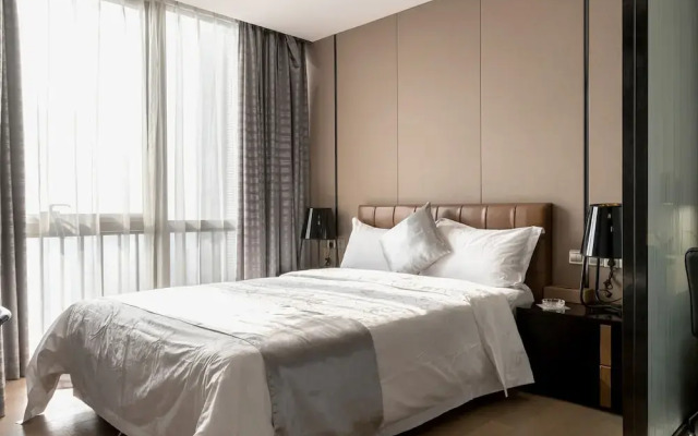 Pengman International Apartment Hotel