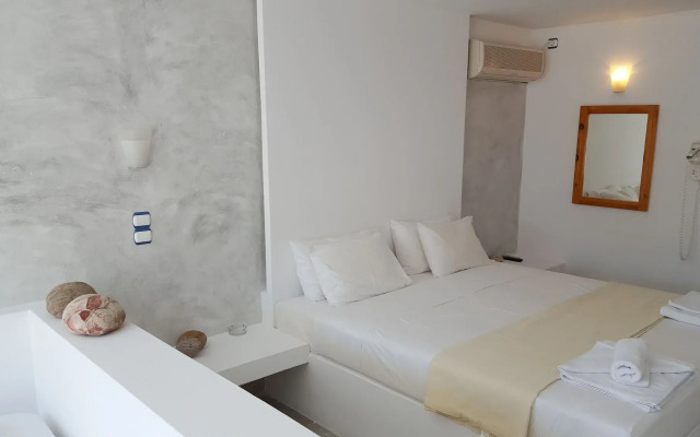 Lagada Beach Hotel