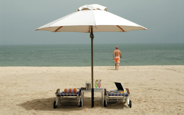 Mövenpick Hotel & Resort Al Bida'a Kuwait