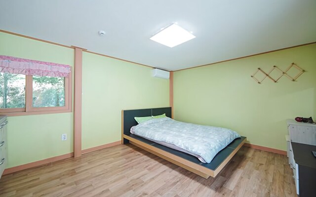 Danyang Yekerina Pension