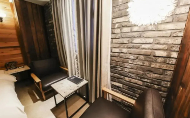 Luce Hotel
