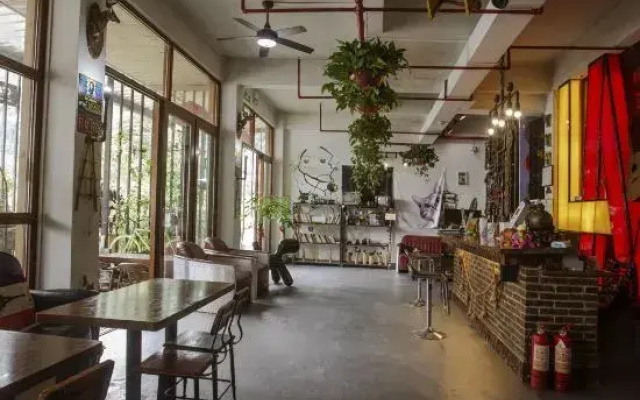 Limeng Xiaoshu (Yangshuo Shili Hualang)