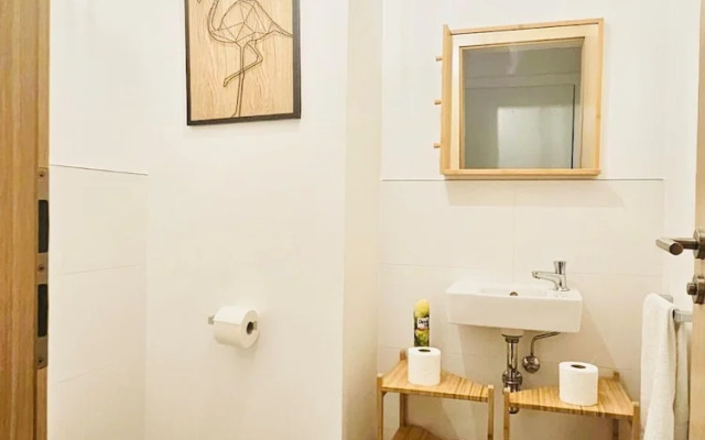 Two bedrooms with parking in Hesperange