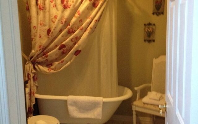 Miners Pick Bed and Breakfast