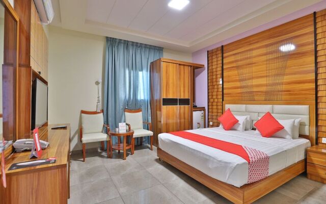 Blue Diamond Hotel