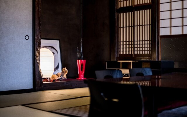 Classic Japan Living Kawamuraya