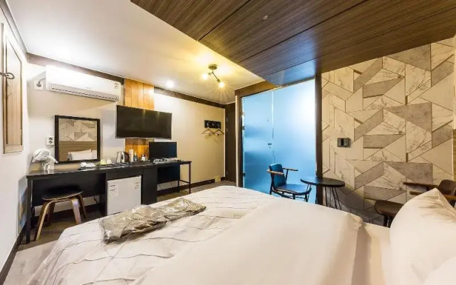 Sincheon Ramon Hotel