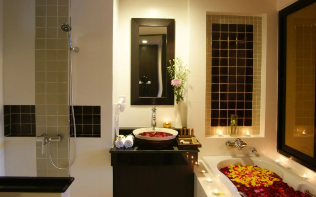 Yodia Heritage Hotel (SHA Extra plus)