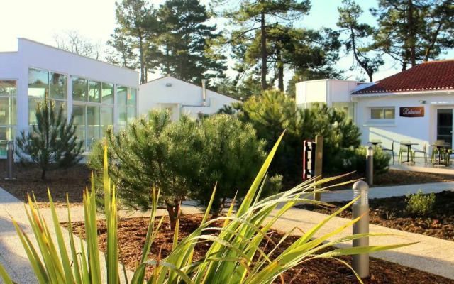 Hotel Vent d'Eden Park