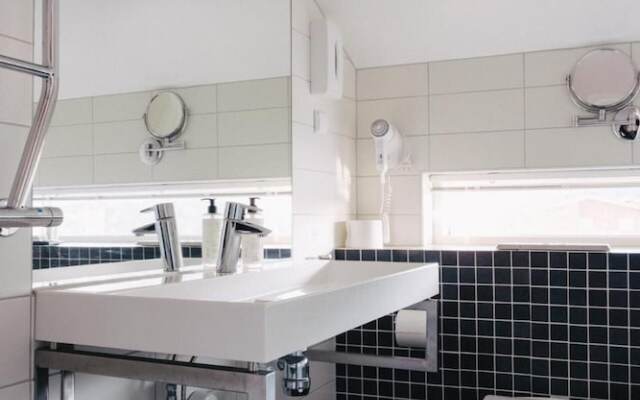 Björholmens Marina Sealodge