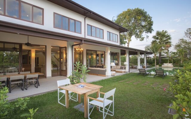 Lemongrass Pool Villa