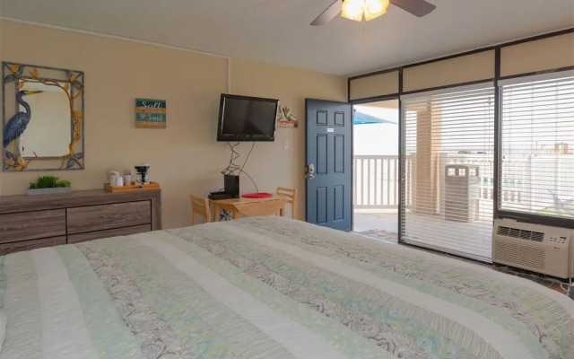 Laguna Reef Condos
