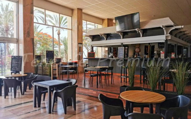 Club Hotel Marazul