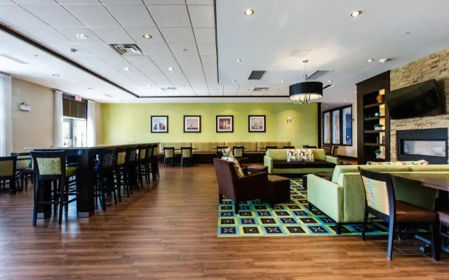 Holiday Inn Express & Suites Spruce Grove Stony Plain