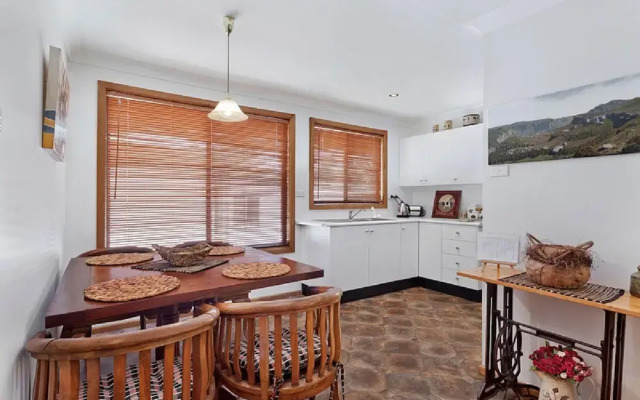 Leura Bungalow