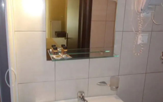 Kipos Resort