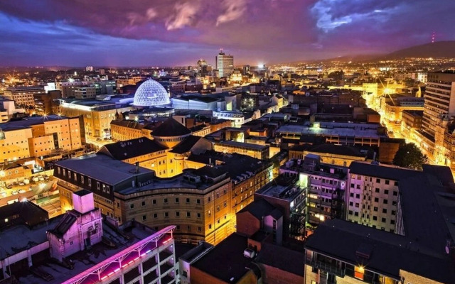 Queens Quarter Apartments Wellesley Avenue