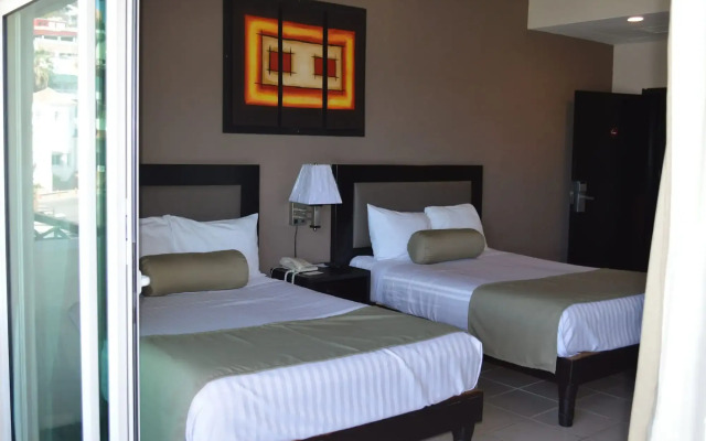 Hotel La Siesta Malecón