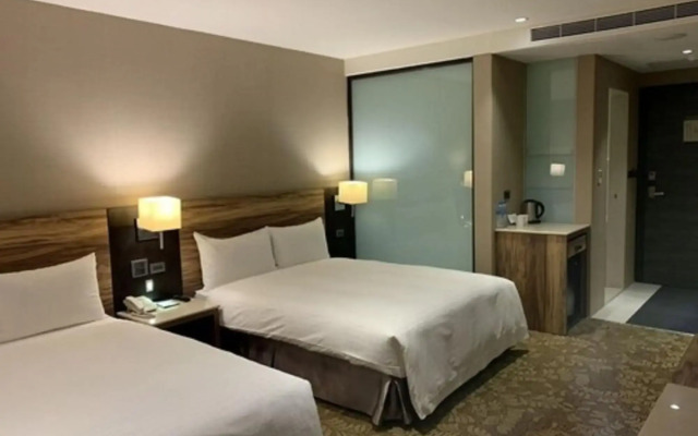 Ali Mountain Oriental Pearl International Hotel
