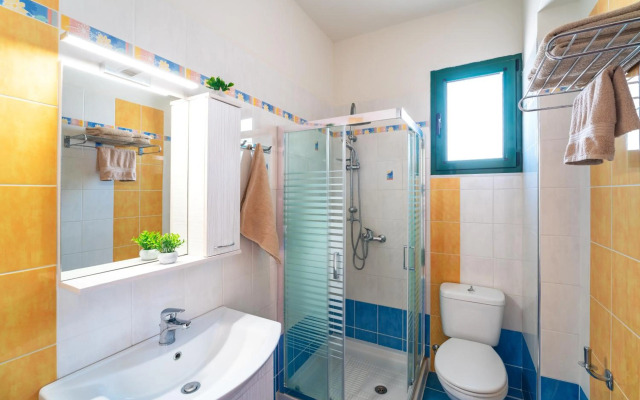 Mare Blu 2 on the beach