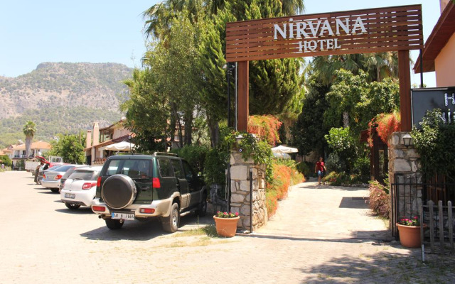 Nirvana Apart Hotel