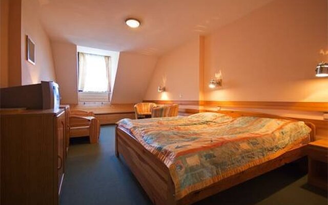 Hotel Junior ***