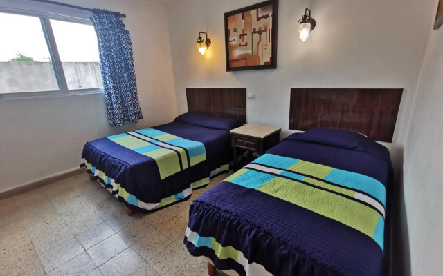Las Dalias Inn
