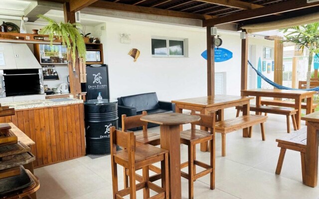 Dona Floripa Suites e Apartamentos