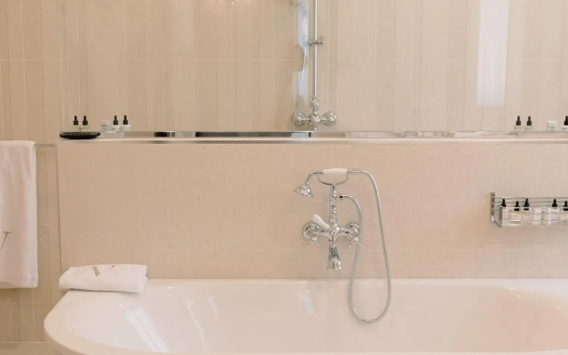 Le Vallon de Valrugues Hotel Spa & Villas