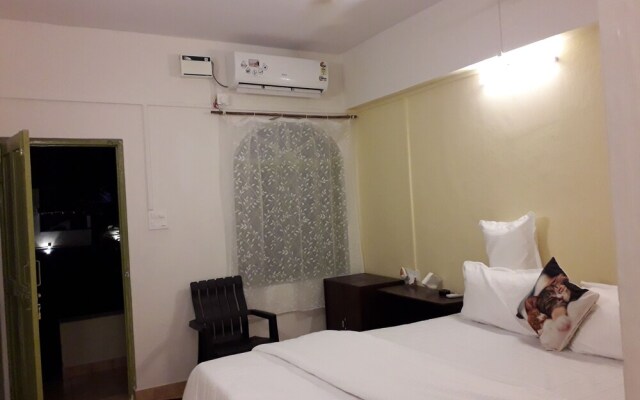 Hotel Dhuni Resorts goa