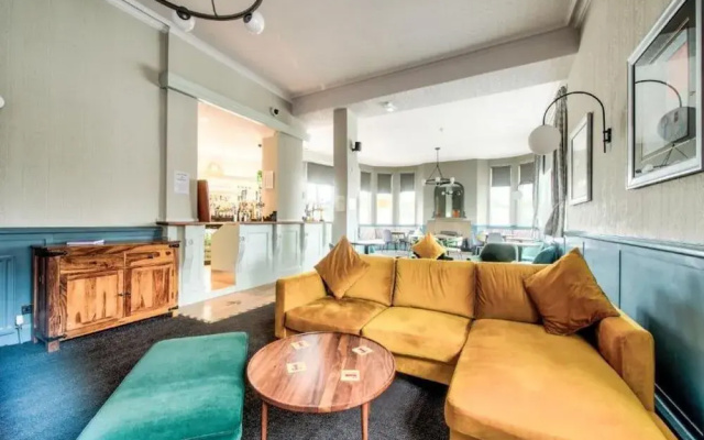 The Castle Hotel