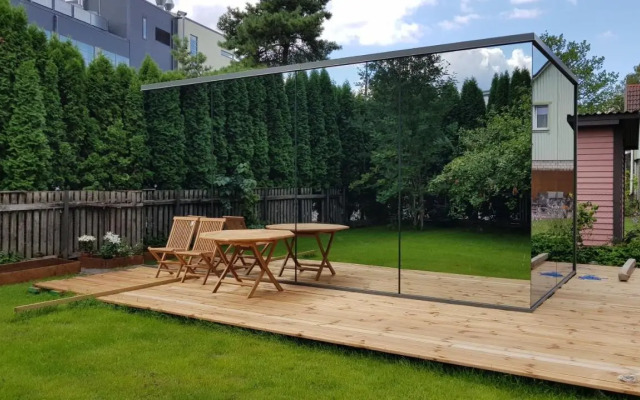 Mirror House Roosi 21