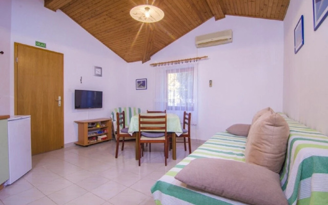 Luce - 50 m From sea - A2