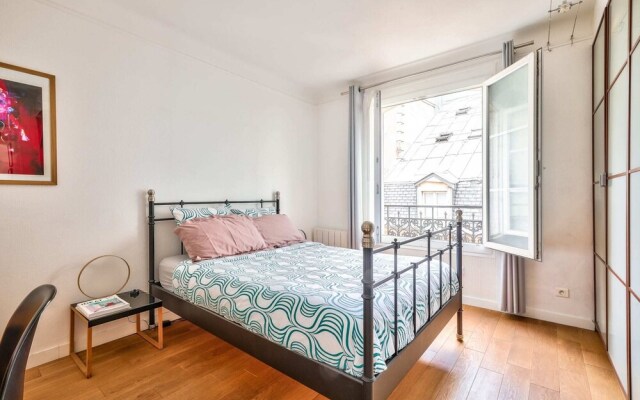 Very Nice And Charming 2 Room Apartment In Paris