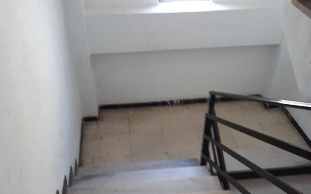 Calle Miguel de Cervantes | 6  Pax | First Line | 3687-AW
