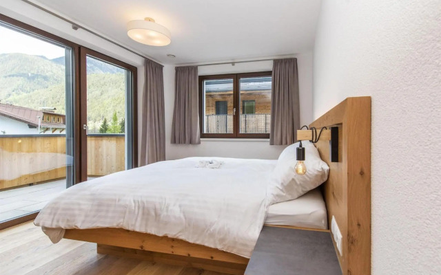 Chalet Vega - Arlberg Holiday Home