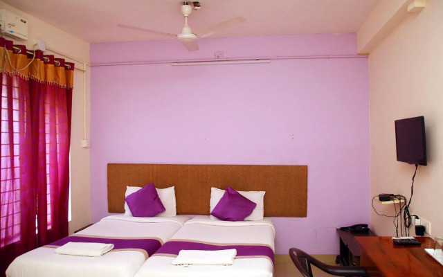 Hotel Vbee Plaza By OYO Rooms