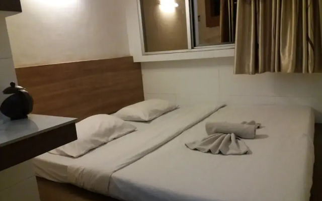 Space Hotel by Papaho