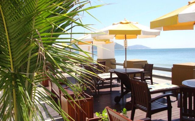Golfinhos Apart Hotel