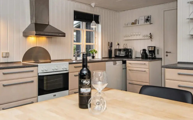 6 Person Holiday Home in Tarm-by Traum