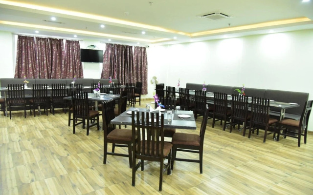 Hotel SPS Inn