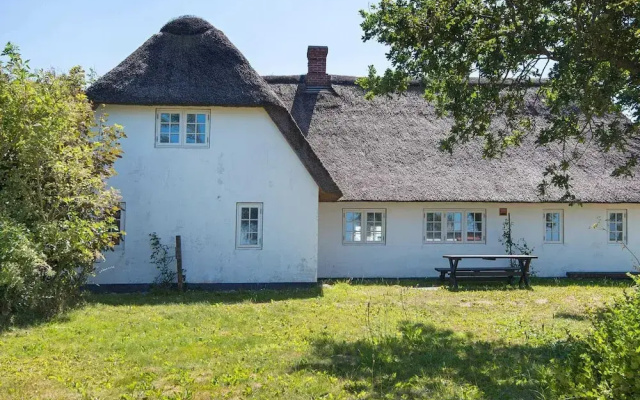 7 Person Holiday Home in Bredebro-by Traum