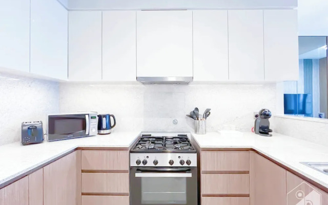 Spacious 3.5 Bedroom Apartment in Burj Royale