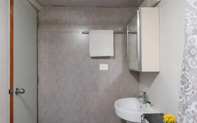 Luxury 4BHK in E-City with 40 Amenities