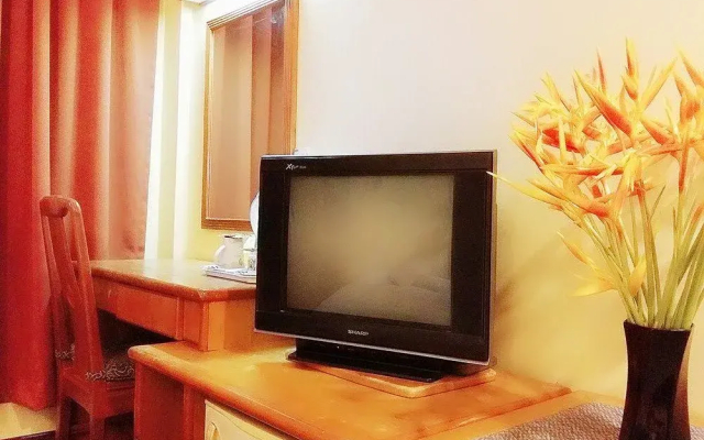 Global Hotel
